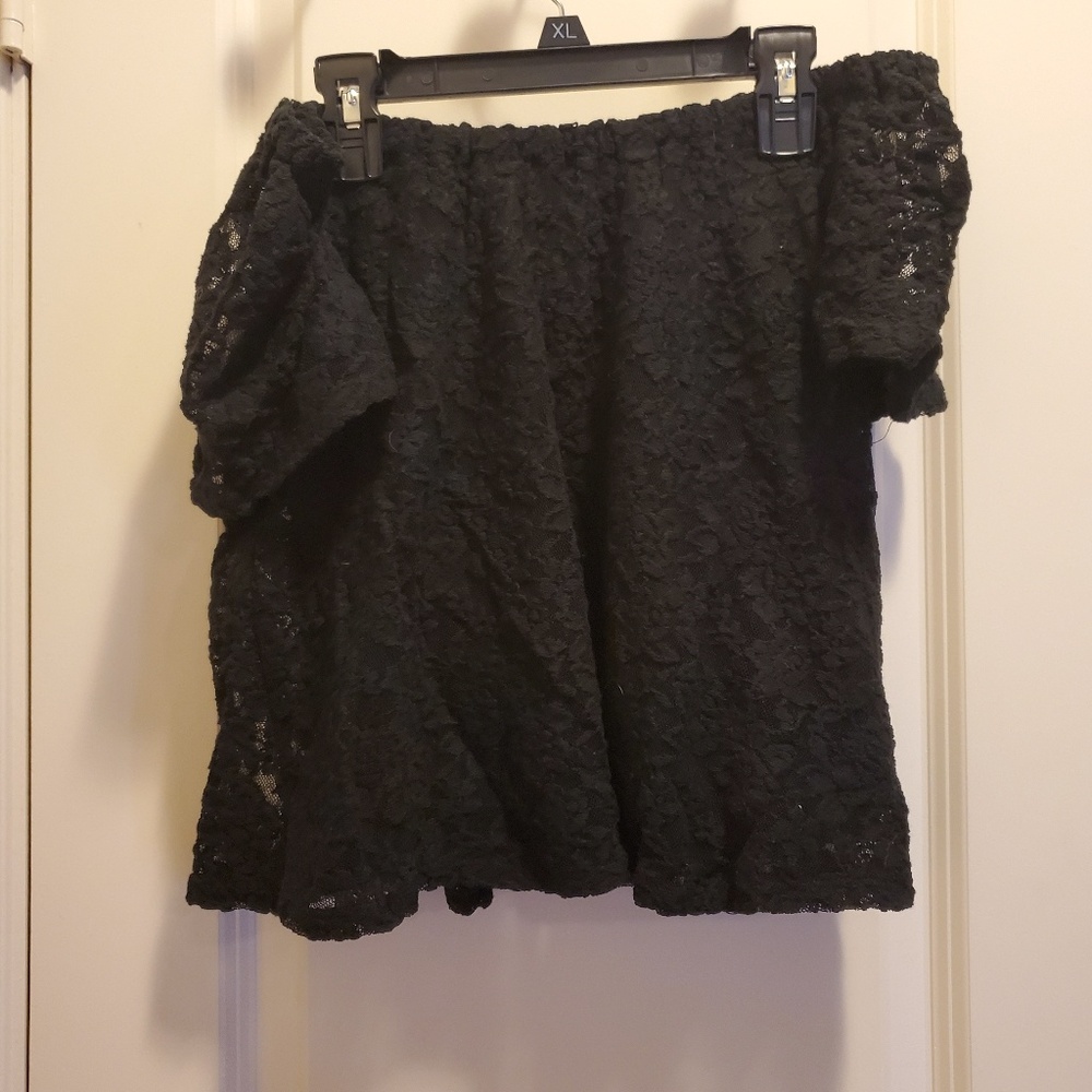 Black Lace Off the Shoulder Top